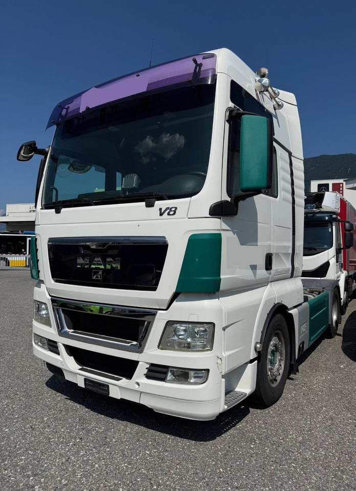 MAN TGX 18.680 V8 4x2, Euro 5,Retarder,Kipphydraulik - Cabeza tractora: foto 1 MAN TGX 18.680 V8 4x2, Euro 5,Retarder,Kipphydraulik - Cabeza tractora: foto 1