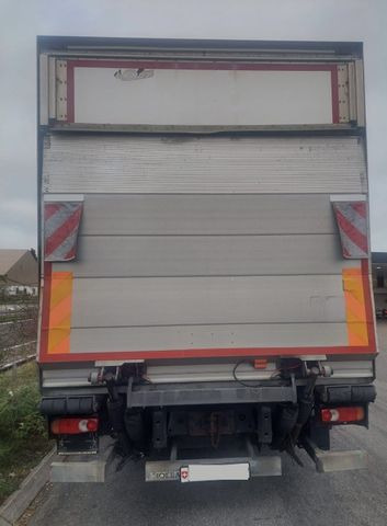 Iveco 140 E25 Eurocargo, E5, Carrier Supra 850 Iveco 140E25 Eurocargo, E5, Carrier Supra 850 - Camión frigorífico: foto 4 Iveco 140 E25 Eurocargo, E5, Carrier Supra 850 Iveco 140E25 Eurocargo, E5, Carrier Supra 850 - Camión frigorífico: foto 4