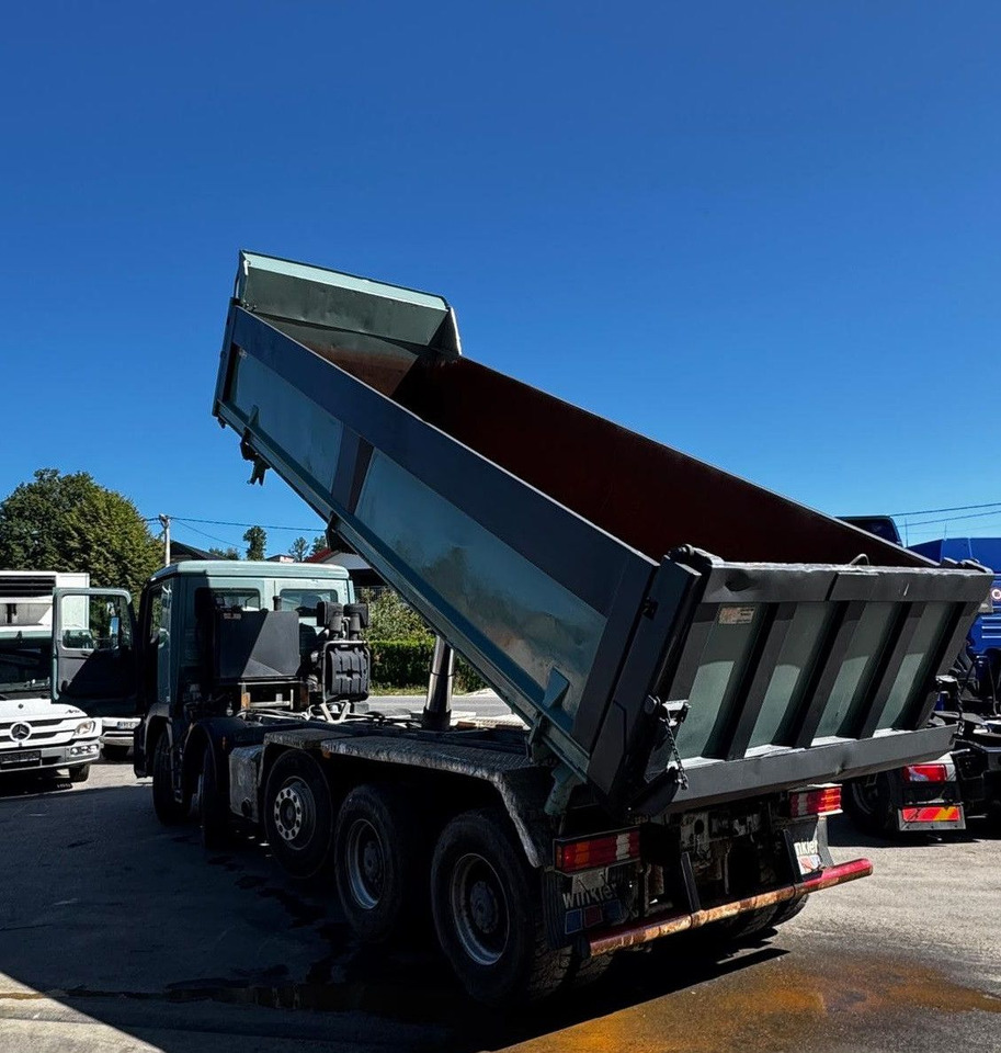 Mercedes-Benz Actros 4446 10x4, E5, MP2, EPS, Retarder - Camión volquete: foto 5 Mercedes-Benz Actros 4446 10x4, E5, MP2, EPS, Retarder - Camión volquete: foto 5