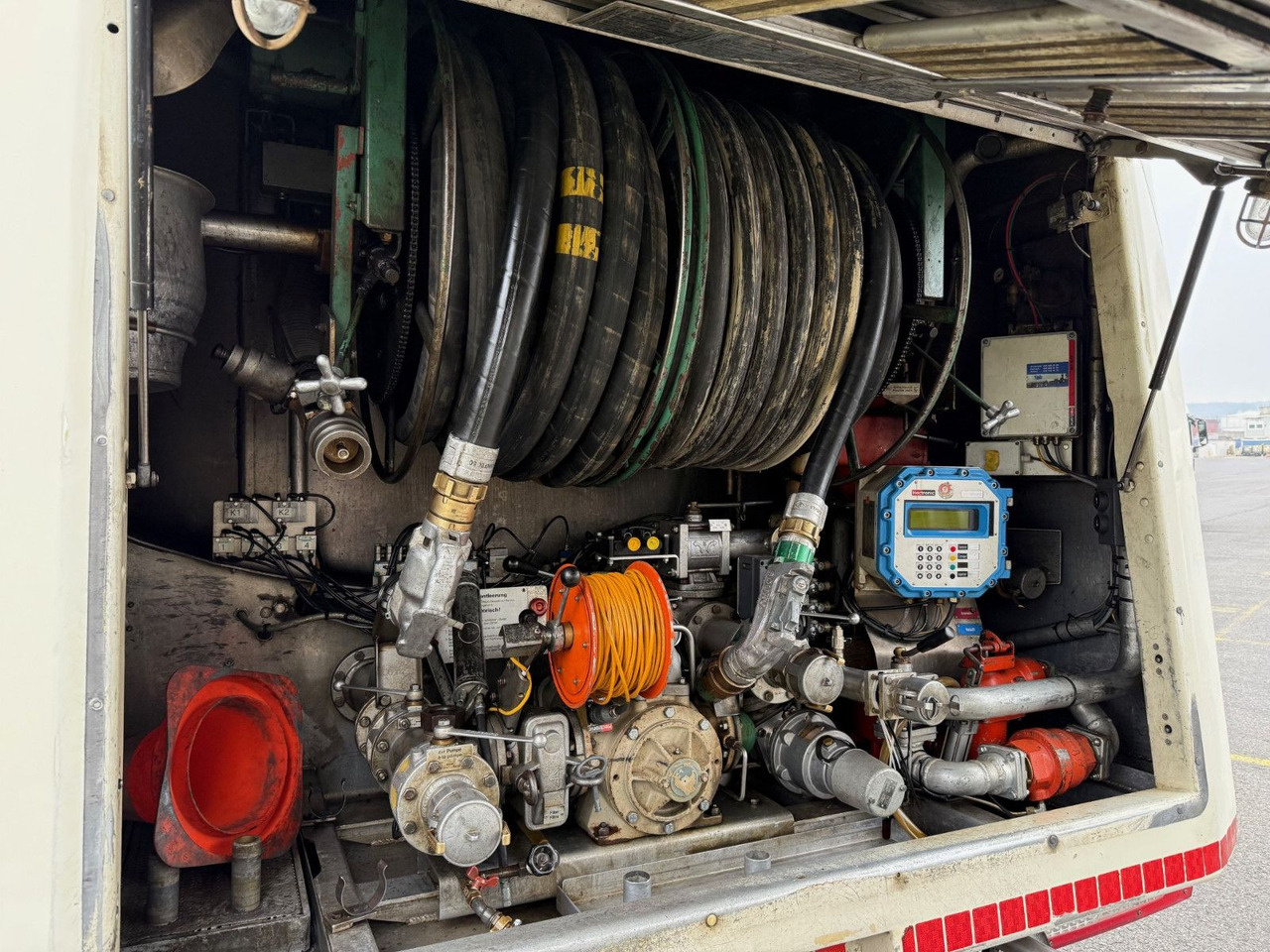 Renault C460 4x2, Euro 6,ADR,Diesel Benzin,Rohr Anhaeger Renault C460 4x2, Euro 6c, ADR, Diesel Benzin - Camión cisterna: foto 5 Renault C460 4x2, Euro 6,ADR,Diesel Benzin,Rohr Anhaeger Renault C460 4x2, Euro 6c, ADR, Diesel Benzin - Camión cisterna: foto 5