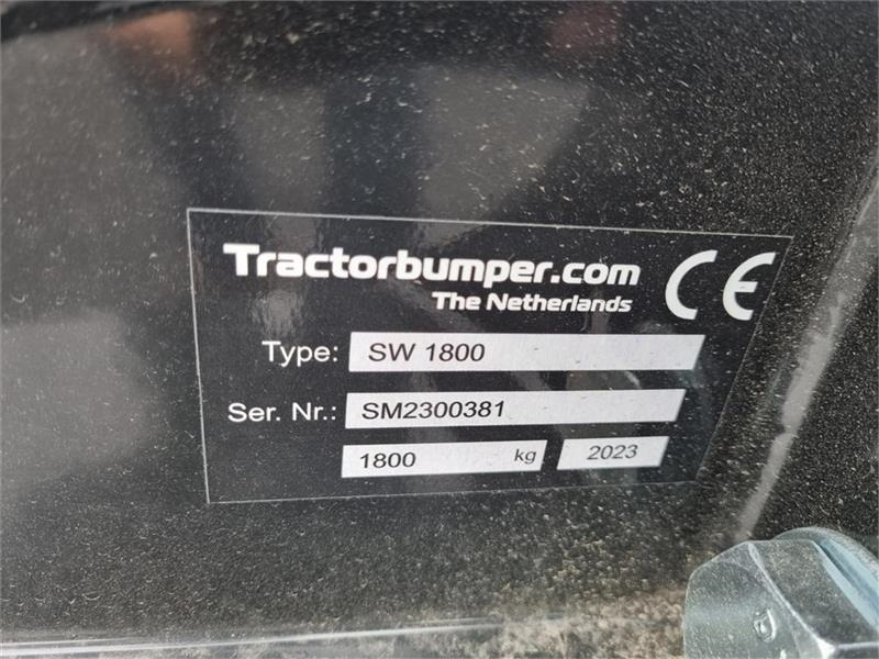 Tractor Bumper 1800 kg. - Contrapeso para Maquinaria agrícola: foto 4 Tractor Bumper 1800 kg. - Contrapeso para Maquinaria agrícola: foto 4