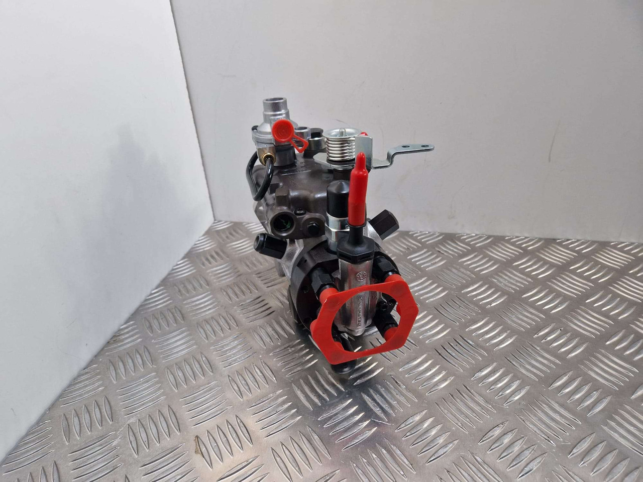 320/06934 12v Injection pump 9520A294G Delphi - Motor y piezas para Maquinaria de construcción: foto 2 320/06934 12v Injection pump 9520A294G Delphi - Motor y piezas para Maquinaria de construcción: foto 2