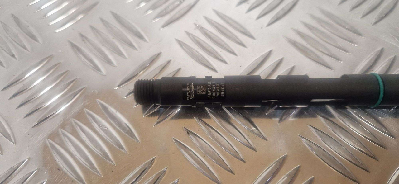 Et3 Injector Delphi R05001D JCB injector 320/06623 - Motor y piezas para Maquinaria de construcción: foto 2 Et3 Injector Delphi R05001D JCB injector 320/06623 - Motor y piezas para Maquinaria de construcción: foto 2