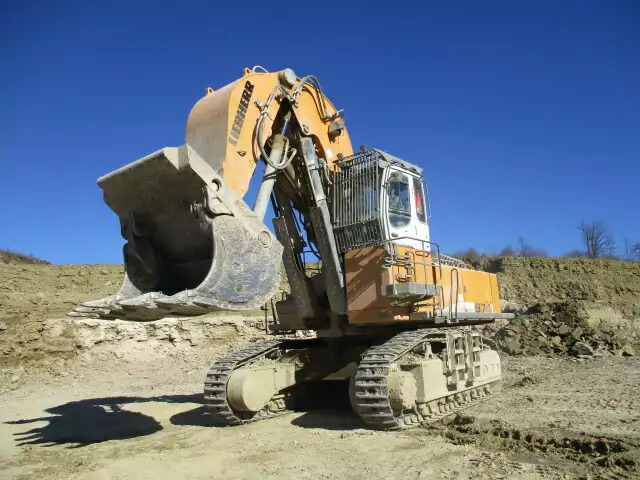 2013 Liebherr R 974 C Hochlöffel - Excavadora de cadenas: foto 1 2013 Liebherr R 974 C Hochlöffel - Excavadora de cadenas: foto 1