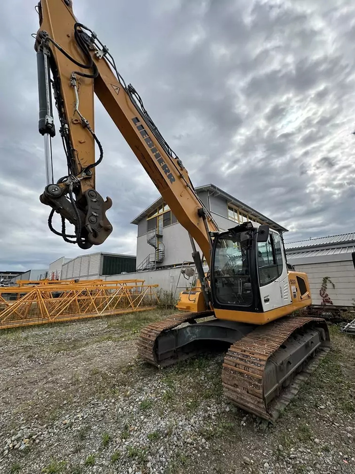 2015 Liebherr R 922 Litronic - Excavadora de cadenas: foto 1 2015 Liebherr R 922 Litronic - Excavadora de cadenas: foto 1