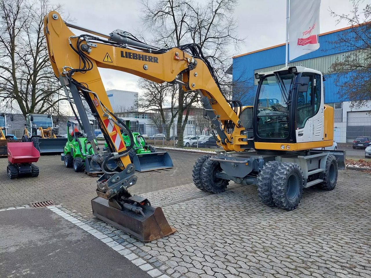 2018 Liebherr A 912 Compact - Excavadora de ruedas: foto 1 2018 Liebherr A 912 Compact - Excavadora de ruedas: foto 1