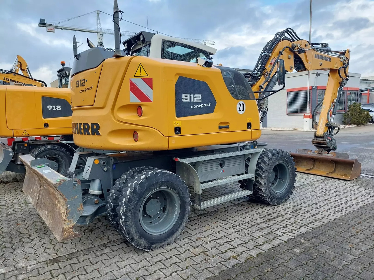 2018 Liebherr A 912 Compact - Excavadora de ruedas: foto 3 2018 Liebherr A 912 Compact - Excavadora de ruedas: foto 3