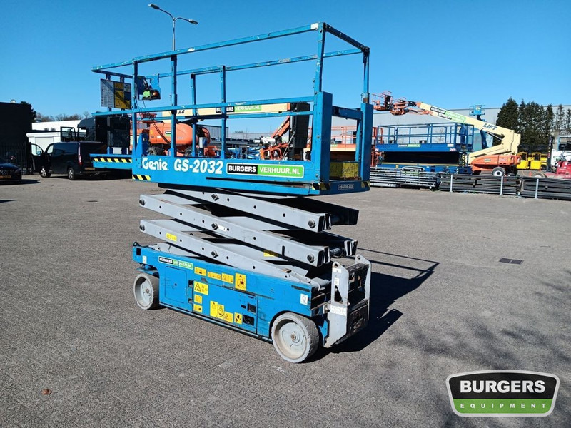 Genie GS2032 - Plataforma de tijeras: foto 1 Genie GS2032 - Plataforma de tijeras: foto 1