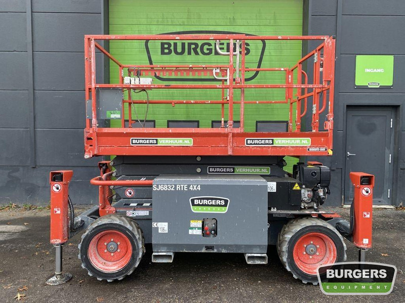 Skyjack SJ6832 RTE - Plataforma de tijeras: foto 4 Skyjack SJ6832 RTE - Plataforma de tijeras: foto 4