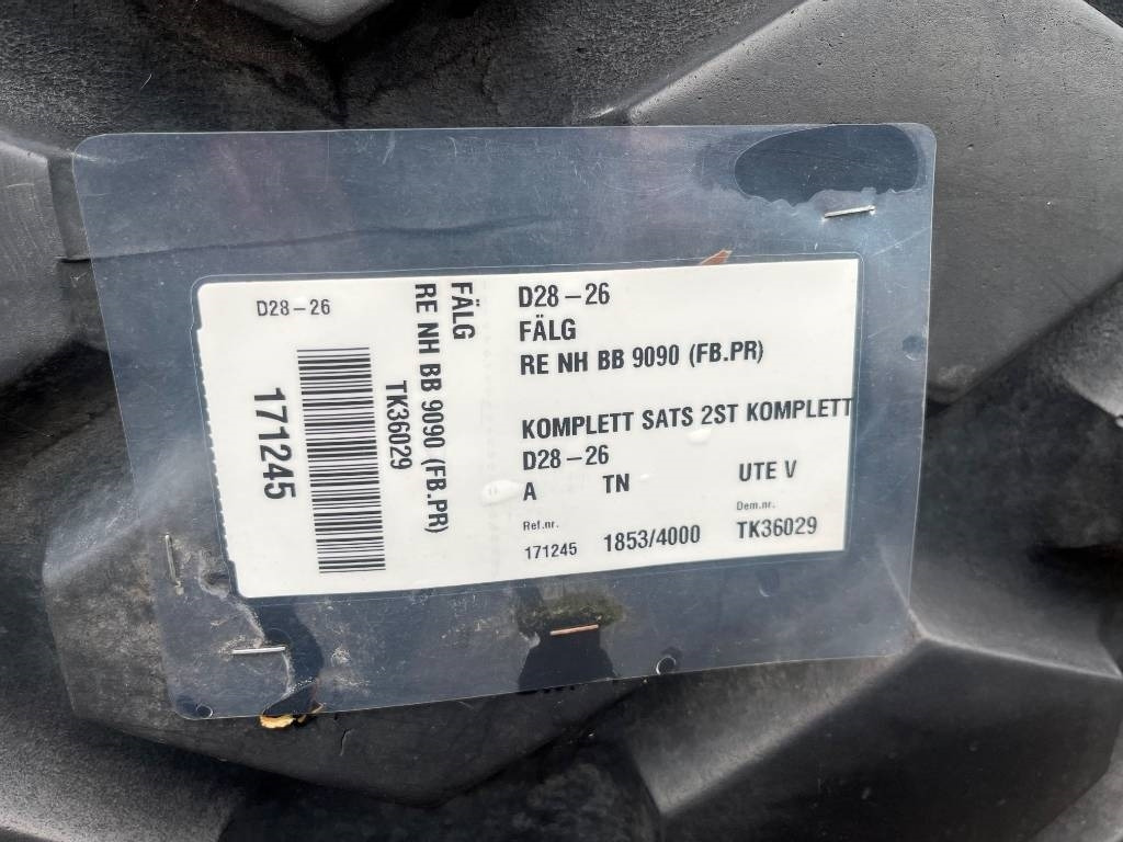 Alliance 28L- 26 Däck på Fälg - Neumático para Maquinaria agrícola: foto 2 Alliance 28L- 26 Däck på Fälg - Neumático para Maquinaria agrícola: foto 2