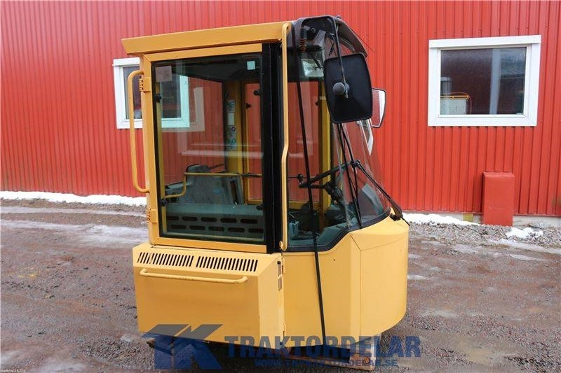 Volvo L 50 C - Cabina para Maquinaria de construcción: foto 2 Volvo L 50 C - Cabina para Maquinaria de construcción: foto 2