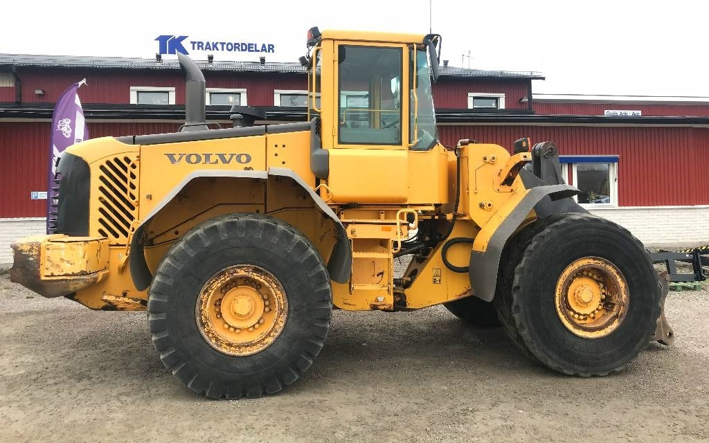 Volvo L110E Dismantled for spare parts - Cargadora de ruedas: foto 1 Volvo L110E Dismantled for spare parts - Cargadora de ruedas: foto 1
