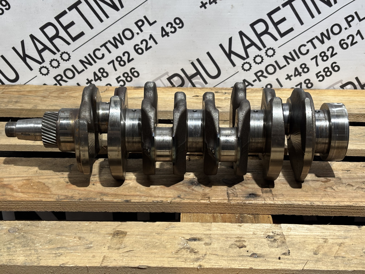 CAT CATERPILLAR Wał korbowy 3024C C2.2 308-1852 3081852 - Cigüeñal para Maquinaria agrícola: foto 1 CAT CATERPILLAR Wał korbowy 3024C C2.2 308-1852 3081852 - Cigüeñal para Maquinaria agrícola: foto 1