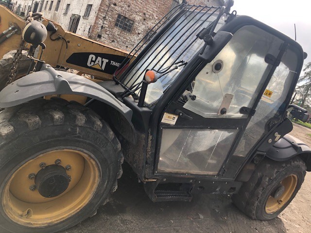 Cat TH zbiornik paliwa zbiornik oleju - Depósito de combustible para Manipulador telescópico: foto 1 Cat TH zbiornik paliwa zbiornik oleju - Depósito de combustible para Manipulador telescópico: foto 1