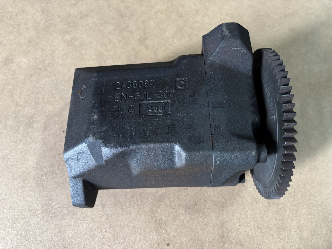 Claas Axion Arion Ares Pompa hydrauliczna 6005024038 60 0502 403 8 - Bomba hidráulica para Maquinaria agrícola: foto 1 Claas Axion Arion Ares Pompa hydrauliczna 6005024038 60 0502 403 8 - Bomba hidráulica para Maquinaria agrícola: foto 1