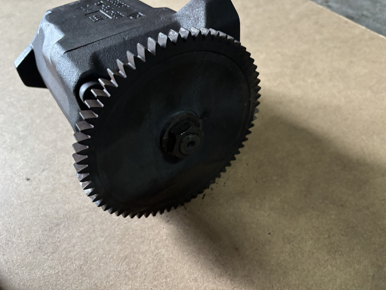 Claas Axion Arion Ares Pompa hydrauliczna 6005024038 60 0502 403 8 - Bomba hidráulica para Maquinaria agrícola: foto 2 Claas Axion Arion Ares Pompa hydrauliczna 6005024038 60 0502 403 8 - Bomba hidráulica para Maquinaria agrícola: foto 2