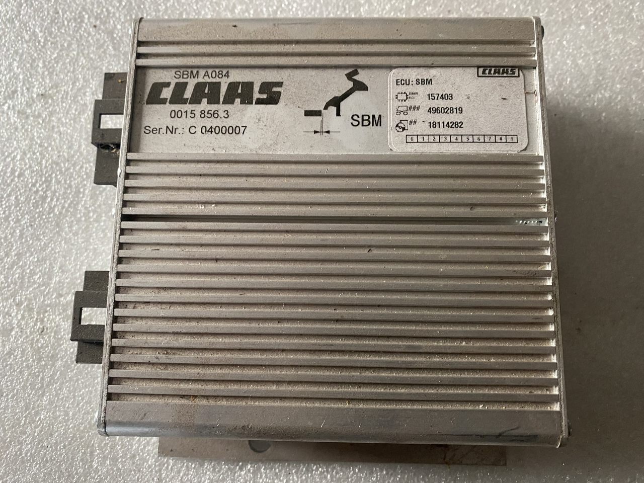 Claas SBM A084 0015856.3 - Unidad de control para Maquinaria agrícola: foto 1 Claas SBM A084 0015856.3 - Unidad de control para Maquinaria agrícola: foto 1