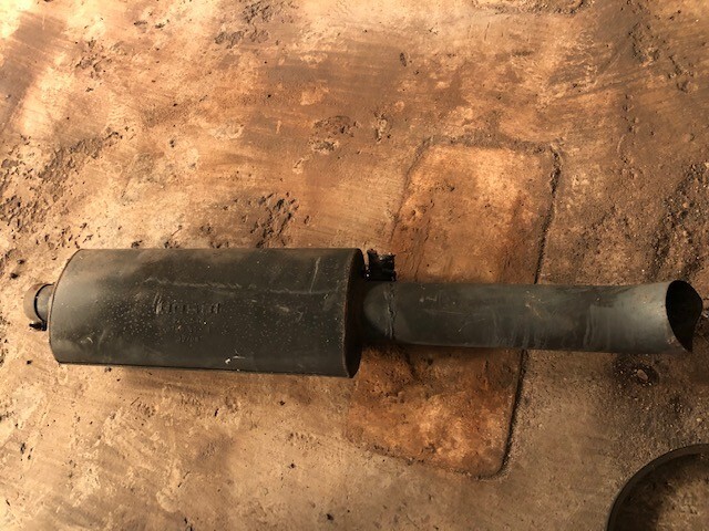 Claas mega tłumik Komin rura wydechowa - Silenciador para Cosechadora de granos: foto 1 Claas mega tłumik Komin rura wydechowa - Silenciador para Cosechadora de granos: foto 1