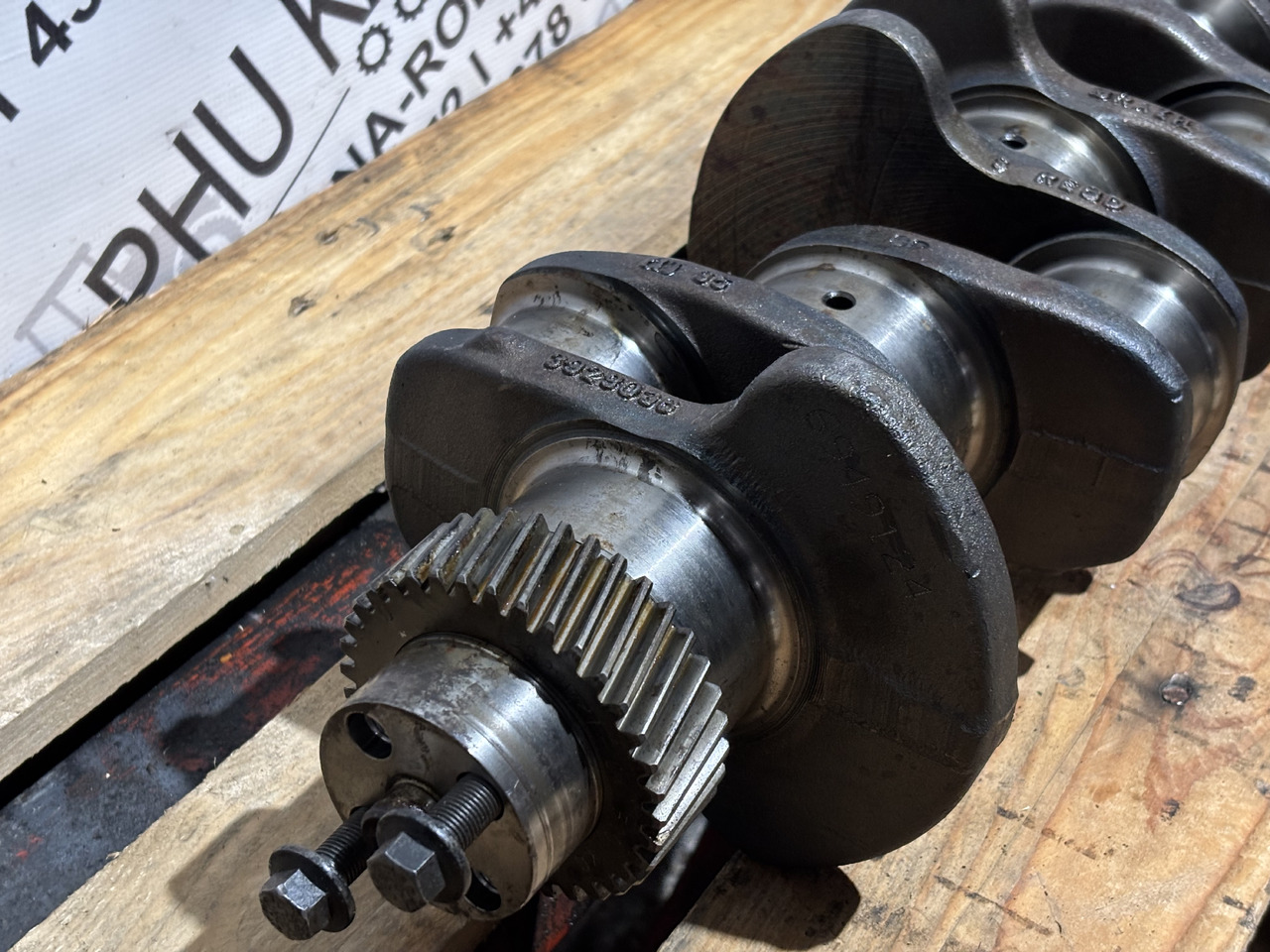 DAF Case IVECO Komatsu Cummins 4BT 3929036 Wał Korbowy - Cigüeñal para Maquinaria agrícola: foto 2 DAF Case IVECO Komatsu Cummins 4BT 3929036 Wał Korbowy - Cigüeñal para Maquinaria agrícola: foto 2