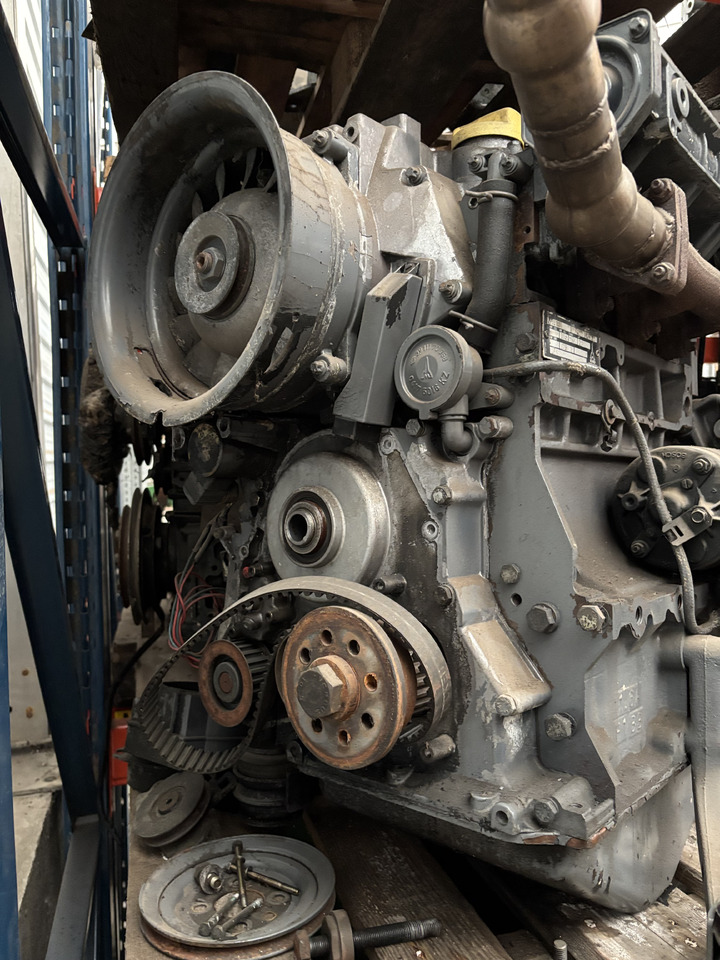 DEUTZ F3L 1011 F3L1011 Silnik - Motor para Maquinaria de construcción: foto 4 DEUTZ F3L 1011 F3L1011 Silnik - Motor para Maquinaria de construcción: foto 4