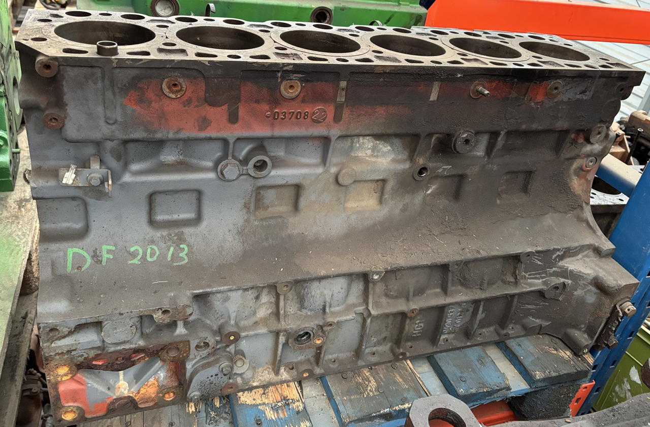 DEUTZ TCD2013L064V TCD 2013 L06 4V 04905375 Blok Silnika - Bloque de cilindros para Maquinaria agrícola: foto 1 DEUTZ TCD2013L064V TCD 2013 L06 4V 04905375 Blok Silnika - Bloque de cilindros para Maquinaria agrícola: foto 1