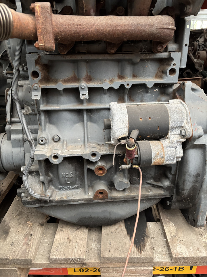 Deutz D2011L03 D 2011 L 03 36 kW (49,0 KM) Silnik Blok CZĘŚCI - Motor y piezas para Maquinaria de construcción: foto 4 Deutz D2011L03 D 2011 L 03 36 kW (49,0 KM) Silnik Blok CZĘŚCI - Motor y piezas para Maquinaria de construcción: foto 4