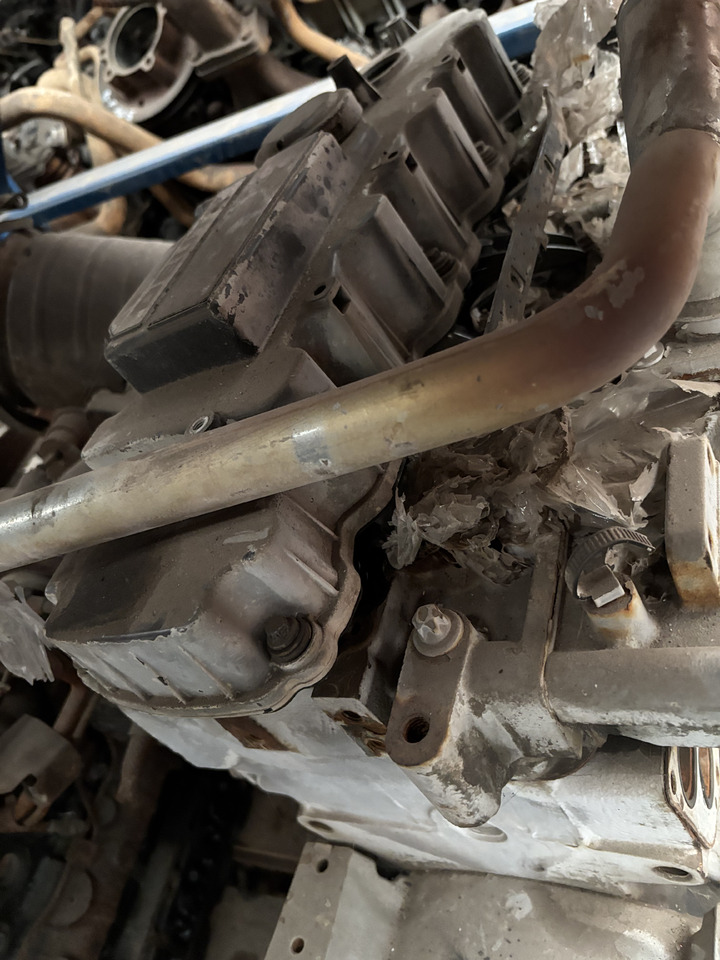 Deutz TCD 3.6 L4 85kW 114 KM Silnik Blok CZĘŚCI - Motor y piezas: foto 3 Deutz TCD 3.6 L4 85kW 114 KM Silnik Blok CZĘŚCI - Motor y piezas: foto 3