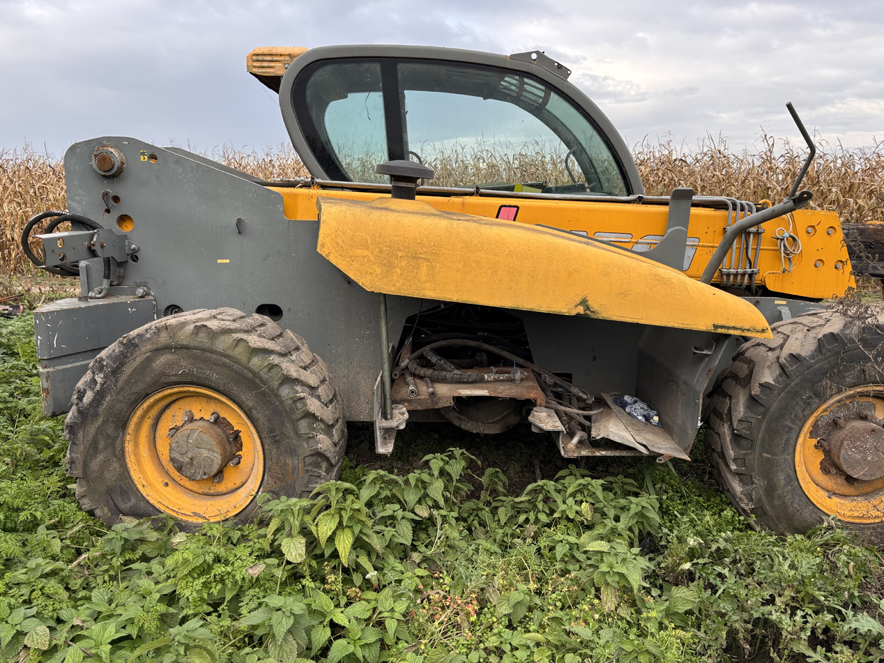 Dieci 185 - Ładowarka Teleskopowa - Kabina Szyba Dach - Ventana y piezas para Manipulador telescópico: foto 3 Dieci 185 - Ładowarka Teleskopowa - Kabina Szyba Dach - Ventana y piezas para Manipulador telescópico: foto 3