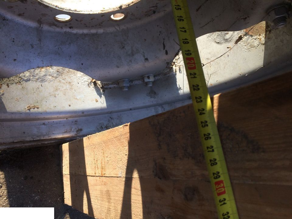 Felga W15x24 , 24xW15 , felga Case 15x24 - Llanta para Maquinaria agrícola: foto 5 Felga W15x24 , 24xW15 , felga Case 15x24 - Llanta para Maquinaria agrícola: foto 5