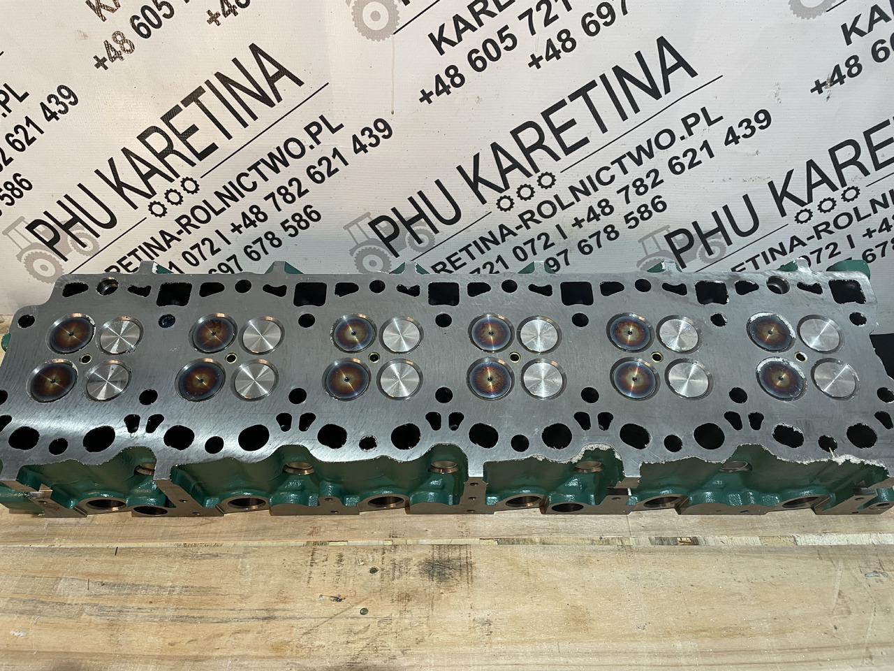 Cabezal de bloque para Maquinaria agrícola Fendt 933 Vario - głowica cylindrów kompletna NOWA F934201210800: foto 8 Cabezal de bloque para Maquinaria agrícola Fendt 933 Vario - głowica cylindrów kompletna NOWA F934201210800: foto 8