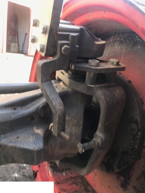 Fendt - Zwrotnica Lewa - Most typ 711 - Mangueta para Maquinaria agrícola: foto 1 Fendt - Zwrotnica Lewa - Most typ 711 - Mangueta para Maquinaria agrícola: foto 1