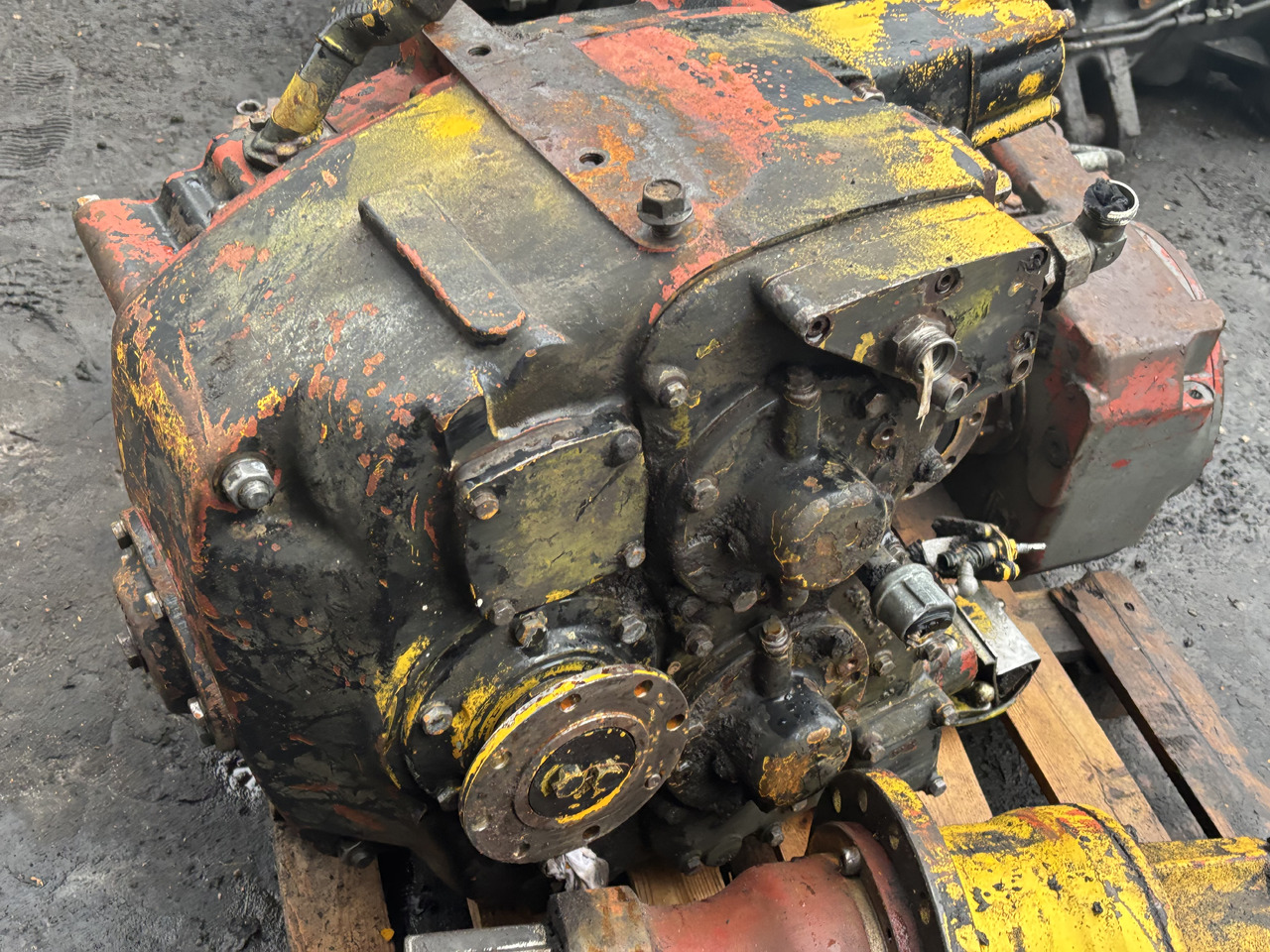 Hanomag 422 Skrzynia Biegów Do Ładowarki kołowej Hanomag 55 D 55D - Caja de cambios para Maquinaria agrícola: foto 3 Hanomag 422 Skrzynia Biegów Do Ładowarki kołowej Hanomag 55 D 55D - Caja de cambios para Maquinaria agrícola: foto 3