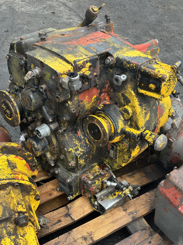 Hanomag 422 Skrzynia Biegów Do Ładowarki kołowej Hanomag 55 D 55D - Caja de cambios para Maquinaria agrícola: foto 1 Hanomag 422 Skrzynia Biegów Do Ładowarki kołowej Hanomag 55 D 55D - Caja de cambios para Maquinaria agrícola: foto 1