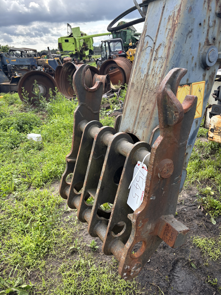 Bobcat - karetka - Implemento: foto 2 Bobcat - karetka - Implemento: foto 2