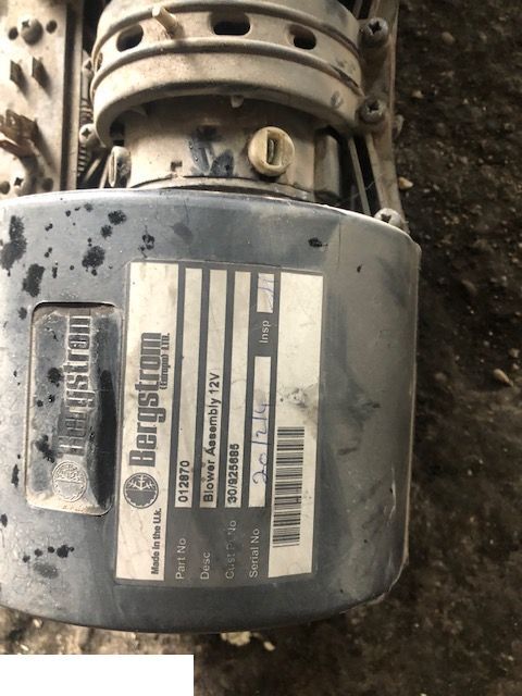 JCB 3cx 4cx - Wentylator Ogrzewania - Ventilador de habitáculo para Maquinaria de construcción: foto 2 JCB 3cx 4cx - Wentylator Ogrzewania - Ventilador de habitáculo para Maquinaria de construcción: foto 2