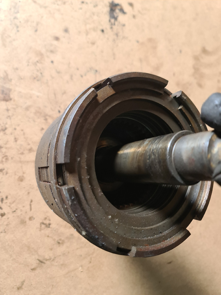 John Deere 4650 4850 Kosz Sprzęgła RE38834 RE12533 RE13950 RE19698 - Embrague y piezas para Maquinaria agrícola: foto 1 John Deere 4650 4850 Kosz Sprzęgła RE38834 RE12533 RE13950 RE19698 - Embrague y piezas para Maquinaria agrícola: foto 1