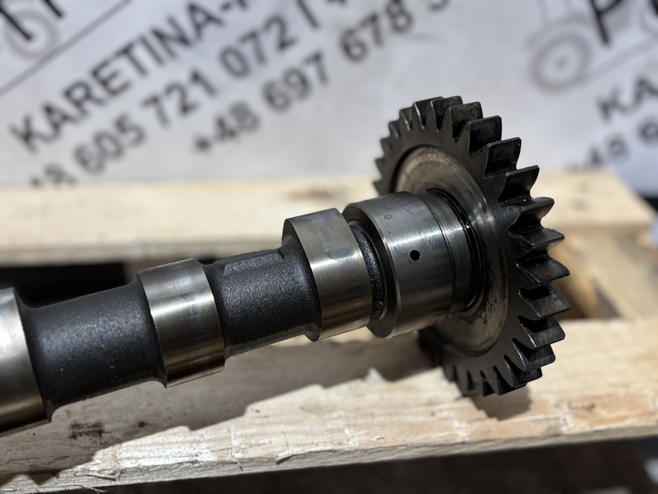 John Deere 6081 7700 7800 8200 8300 9100 Wałek Rozrządu R120872 R104589 - Árbol de levas para Maquinaria agrícola: foto 1 John Deere 6081 7700 7800 8200 8300 9100 Wałek Rozrządu R120872 R104589 - Árbol de levas para Maquinaria agrícola: foto 1