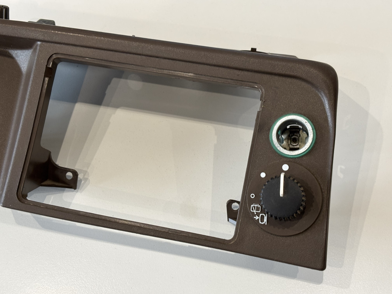 John Deere 6110 6210 Obudowa Ramka Mocowanie L165832 - Cabina e interior para Maquinaria agrícola: foto 3 John Deere 6110 6210 Obudowa Ramka Mocowanie L165832 - Cabina e interior para Maquinaria agrícola: foto 3