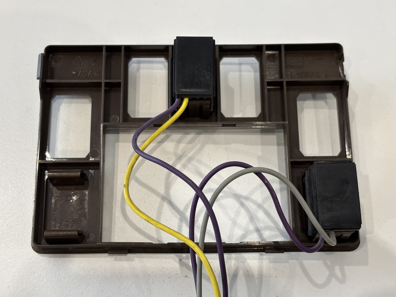 John Deere 6110 6210 Płytka Obudowa Ramka Włącznik Przełącznik L113569 AL114046 AL114047 - Cabina e interior para Maquinaria agrícola: foto 2 John Deere 6110 6210 Płytka Obudowa Ramka Włącznik Przełącznik L113569 AL114046 AL114047 - Cabina e interior para Maquinaria agrícola: foto 2