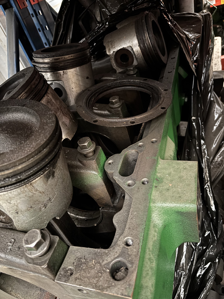John Deere 6125 R517076 R518736 R518737 Blok Silnika Tłoki Korbowody Wał CZĘŚCI - Bloque de cilindros para Maquinaria agrícola: foto 4 John Deere 6125 R517076 R518736 R518737 Blok Silnika Tłoki Korbowody Wał CZĘŚCI - Bloque de cilindros para Maquinaria agrícola: foto 4