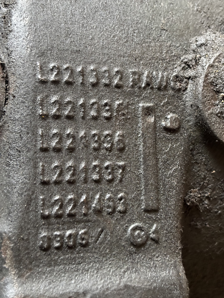 John Deere 6175M Przystawka Przedniego Napędu L221332 L221337 L221432 - Palier para Maquinaria agrícola: foto 2 John Deere 6175M Przystawka Przedniego Napędu L221332 L221337 L221432 - Palier para Maquinaria agrícola: foto 2