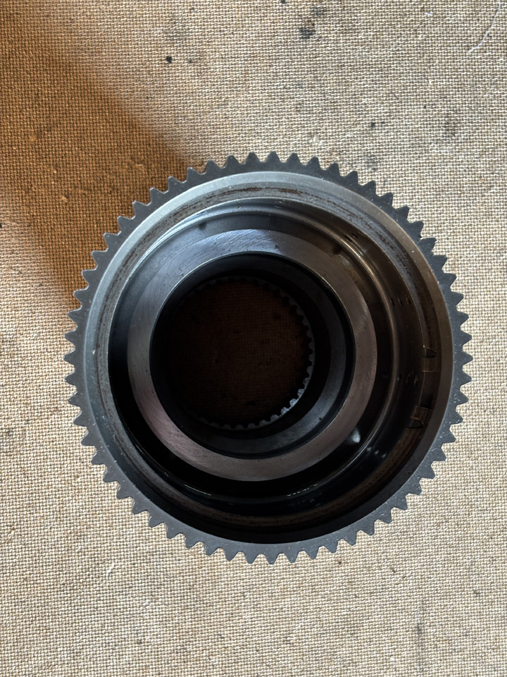 John Deere 6810 6910 Tryb jazdy kosza sprzęgłowego Biego R113656 - Embrague y piezas para Tractor: foto 4 John Deere 6810 6910 Tryb jazdy kosza sprzęgłowego Biego R113656 - Embrague y piezas para Tractor: foto 4