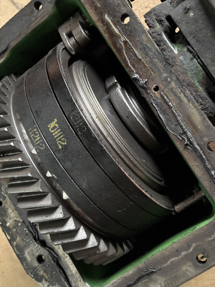 John Deere 6810 Przystawka Przedniego Napędu R134577 - Palier para Maquinaria agrícola: foto 3 John Deere 6810 Przystawka Przedniego Napędu R134577 - Palier para Maquinaria agrícola: foto 3