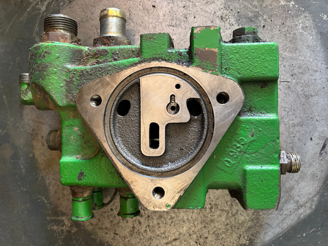 John Deere 6820 6920 Sekcja Rozdzielacza Zawór Priorytetowy AL153388 HUSCO 8505-C - Válvula hidráulica para Maquinaria agrícola: foto 3 John Deere 6820 6920 Sekcja Rozdzielacza Zawór Priorytetowy AL153388 HUSCO 8505-C - Válvula hidráulica para Maquinaria agrícola: foto 3