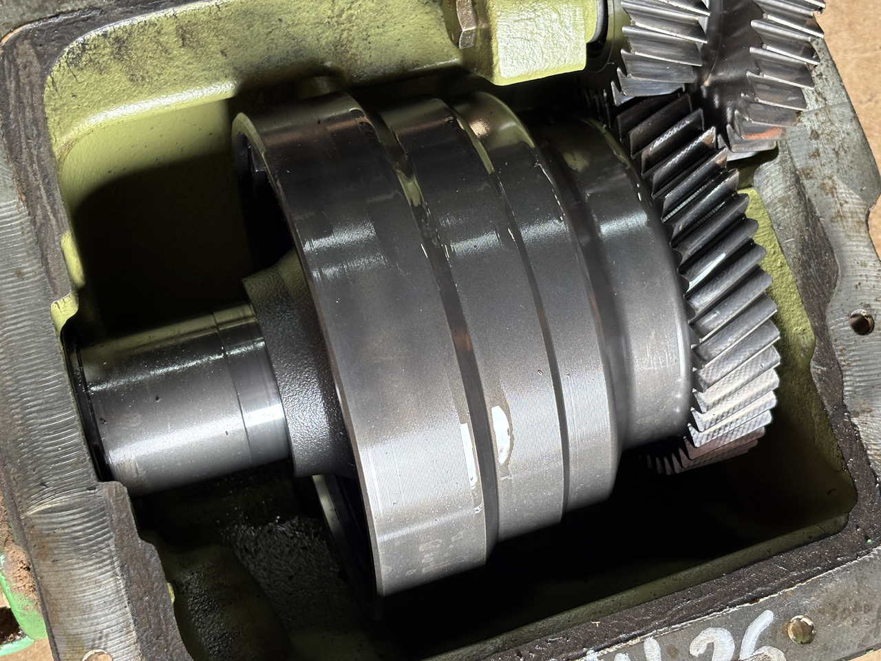 John Deere 6830 Przystawka Przedniego Napędu L170424 L170425 L171756 L170426 - Palier para Maquinaria agrícola: foto 3 John Deere 6830 Przystawka Przedniego Napędu L170424 L170425 L171756 L170426 - Palier para Maquinaria agrícola: foto 3