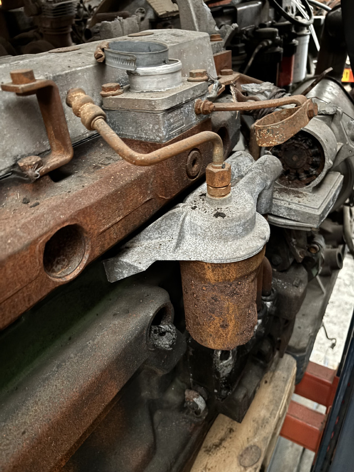 John Deere 6920 6068HLA73 AL113911 Silnik Tłumik Blok Koło Cylinder Pokrywa CZĘŚCI - Motor y piezas para Maquinaria agrícola: foto 3 John Deere 6920 6068HLA73 AL113911 Silnik Tłumik Blok Koło Cylinder Pokrywa CZĘŚCI - Motor y piezas para Maquinaria agrícola: foto 3