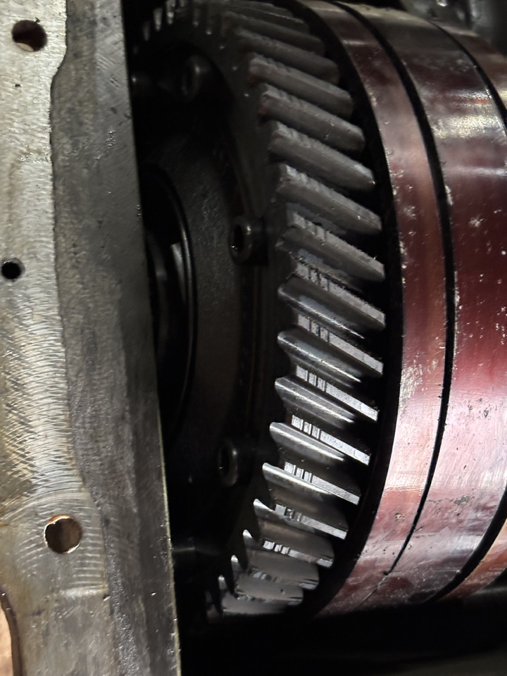 John Deere 6930 7210 7600 7800 Przystawka Przedniego Napędu RE69641 R134578 - Palier para Maquinaria agrícola: foto 3 John Deere 6930 7210 7600 7800 Przystawka Przedniego Napędu RE69641 R134578 - Palier para Maquinaria agrícola: foto 3