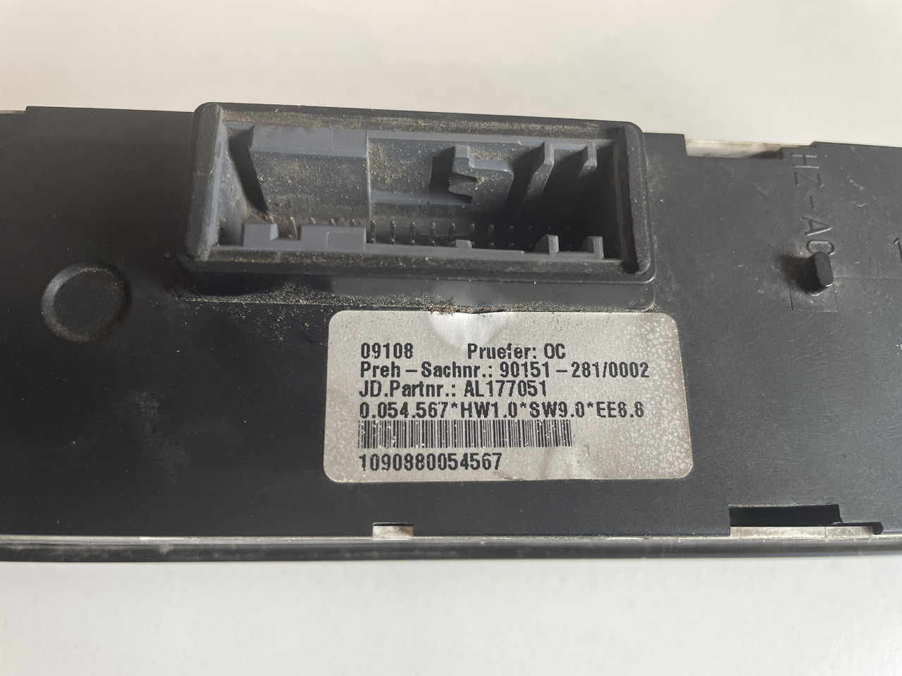 John Deere 6x30 7x30 - sterownik panel klimatyzacji AL177051 AL200050 - Cabina e interior para Maquinaria agrícola: foto 2 John Deere 6x30 7x30 - sterownik panel klimatyzacji AL177051 AL200050 - Cabina e interior para Maquinaria agrícola: foto 2