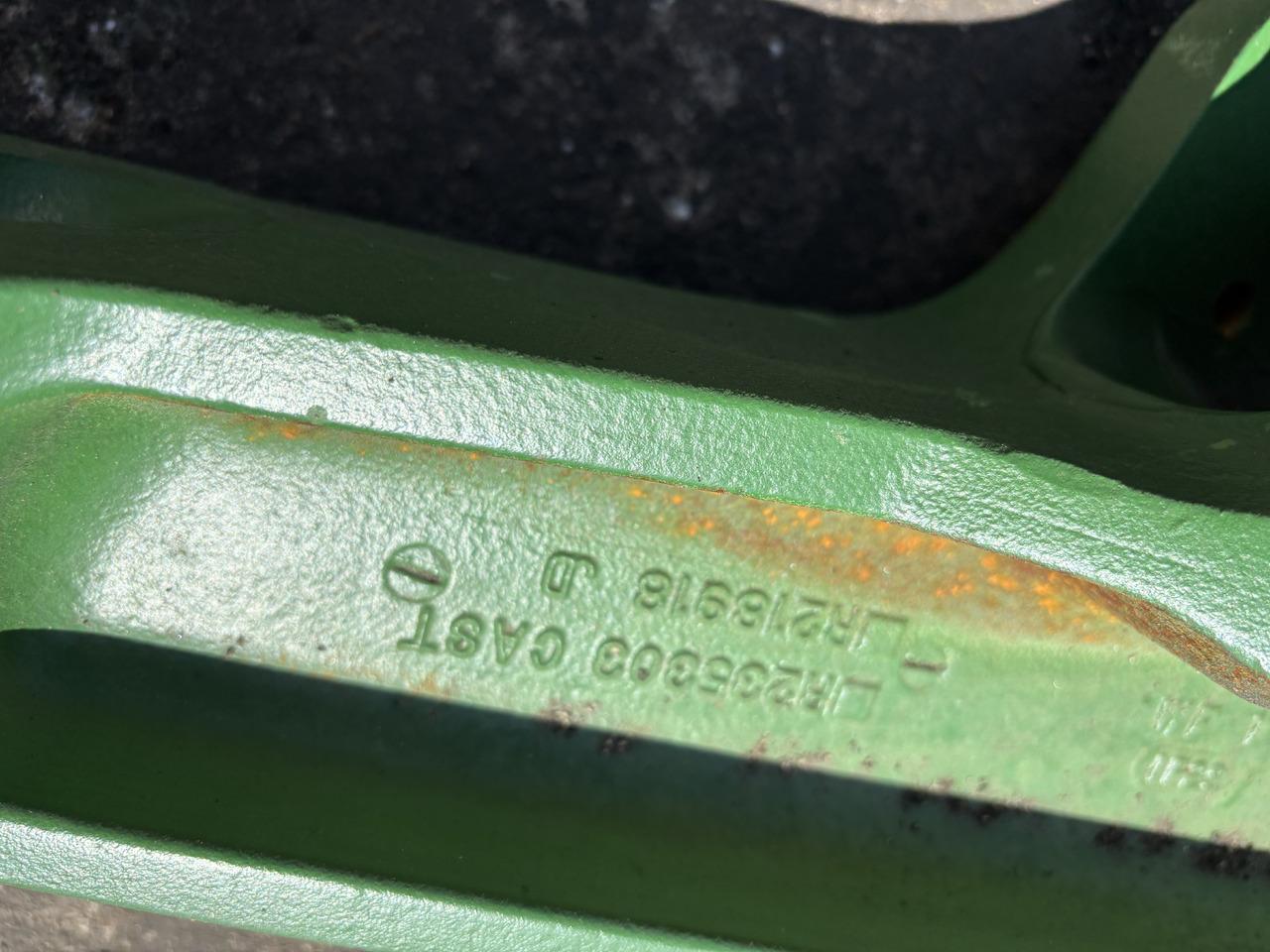 John Deere 7xxxR 8xxxR - ramię podnośnika prawe R218918 R235303 - Brazo: foto 2 John Deere 7xxxR 8xxxR - ramię podnośnika prawe R218918 R235303 - Brazo: foto 2