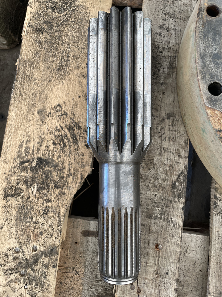 John Deere 8110 8120 8210 8230 8330 8430 - półoś granat R193155 R314670 R328178 - Palier para Maquinaria agrícola: foto 1 John Deere 8110 8120 8210 8230 8330 8430 - półoś granat R193155 R314670 R328178 - Palier para Maquinaria agrícola: foto 1